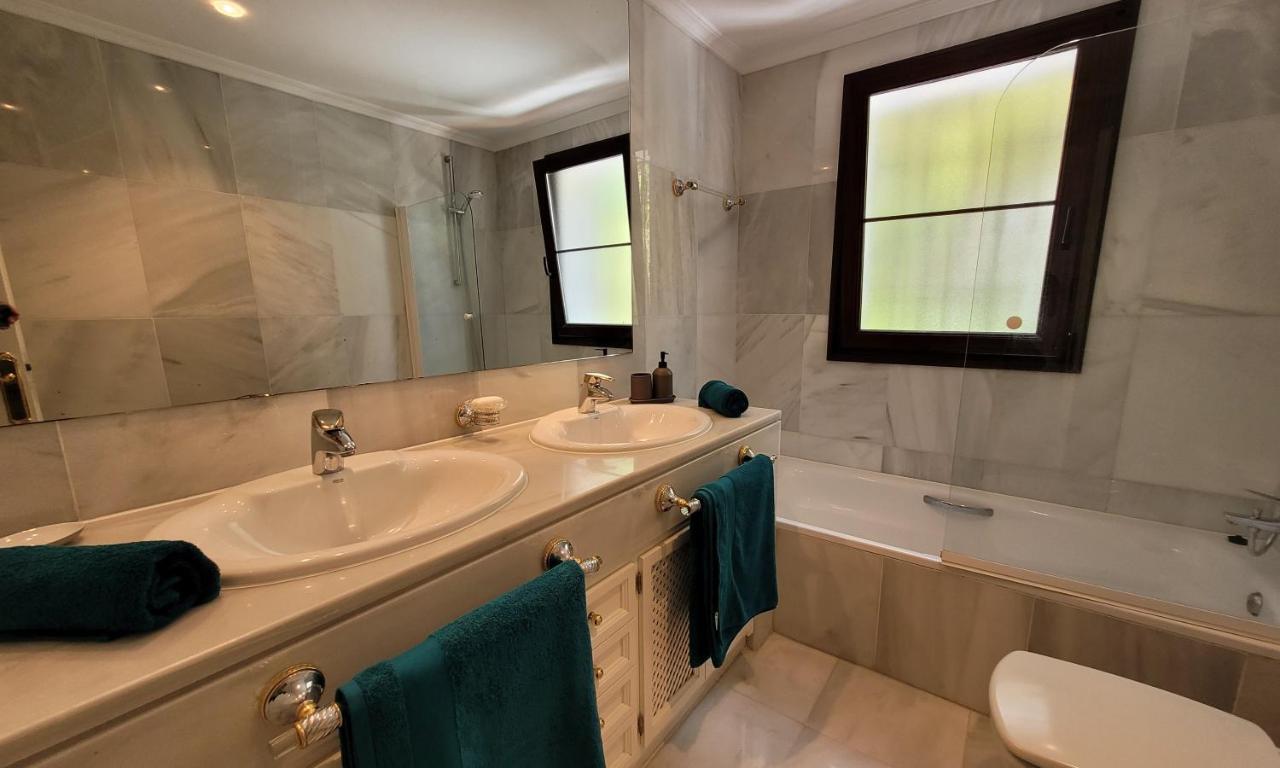 Beach And Golf Resort La Perla Miguel Adults Only Marbellac Extérieur photo