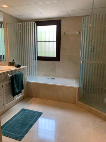 Beach And Golf Resort La Perla Miguel Adults Only Marbellac Extérieur photo